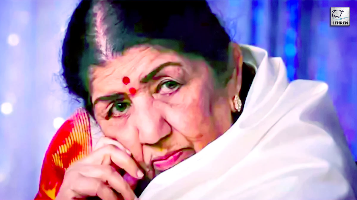 lata-mangeshkar-used-to-listen-her-fathers-songs-on-earphones-at-the-last-moment-when-she-was-on-ventilator