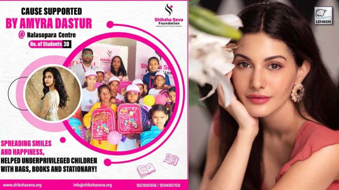 amyra-dastur-came-forward-to-help-the-needy-children-donates-bags-stationery-and-clothes
