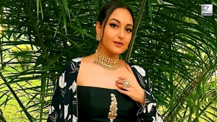 moradabad-court-issues-non-bailable-warrant-against-sonakshi-sinha