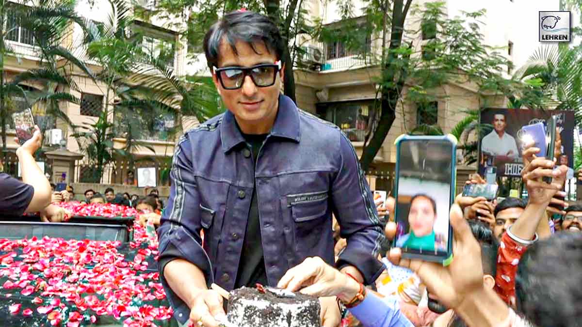 Sonu Sood Fans Celebrated His Birthday Outside His Residence