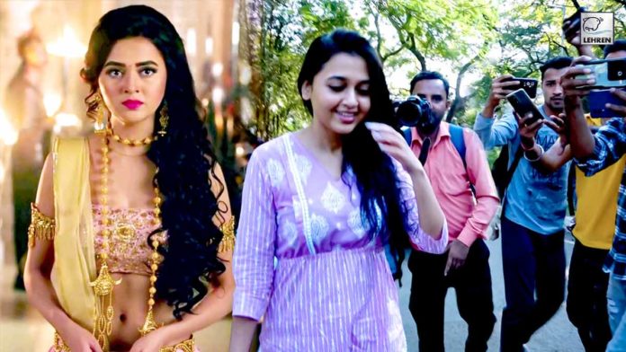 Tejasswi Prakash Spotted In Simple Attire On Her Sets