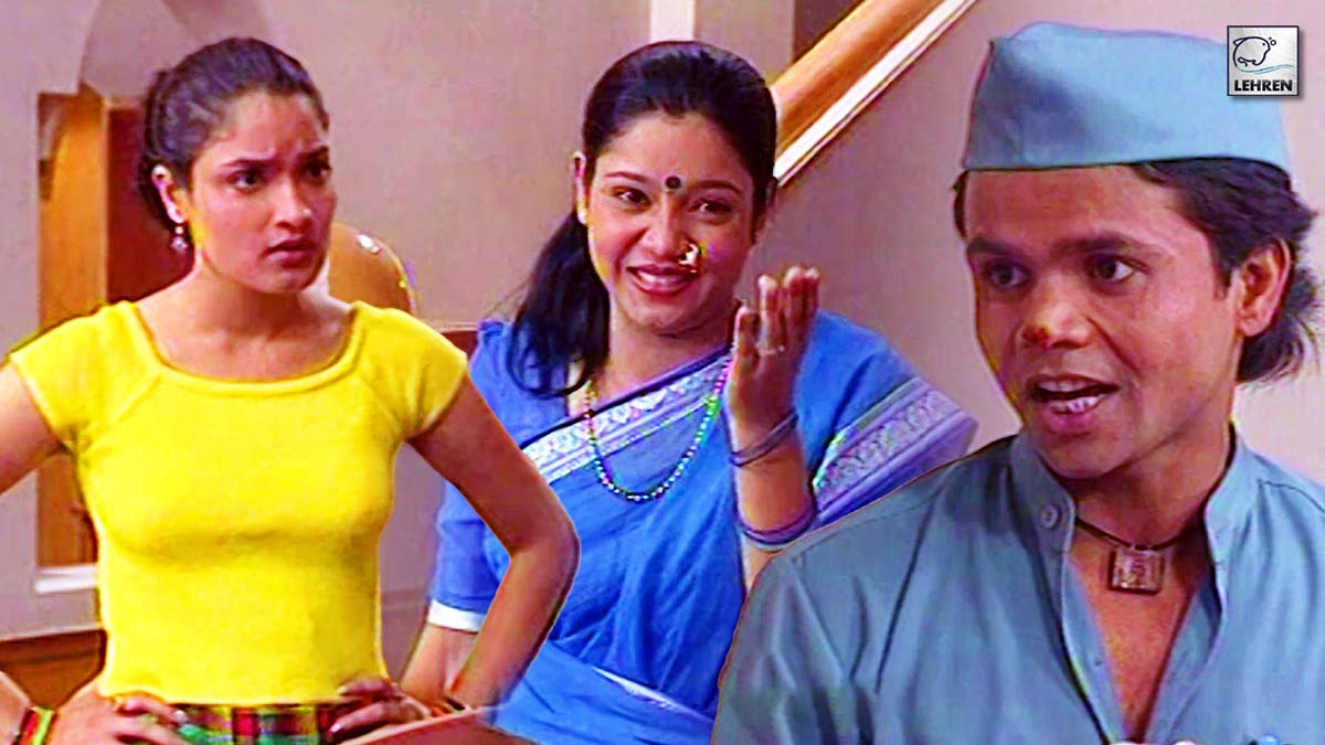 Rajpal Yadav Caught Between Two Girls- Watch Funny Video