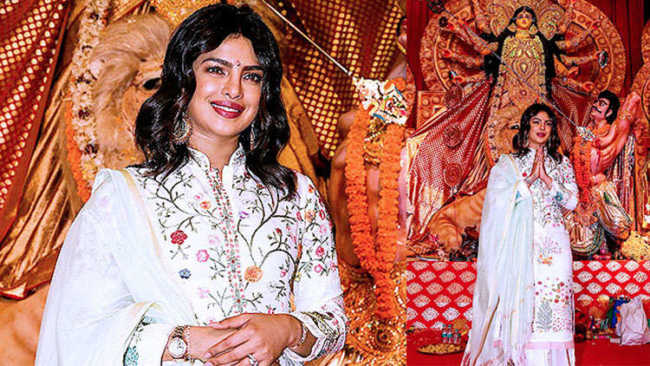 Priyanka Chopra seeks blessings of Maa Durga | The Sky Is Pink