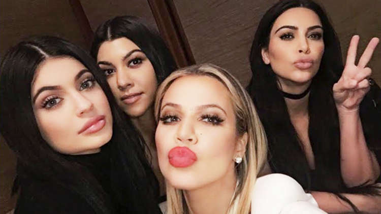 Kim Reveals The Changes She Will Make In This Year's Kardashians Christmas Card!