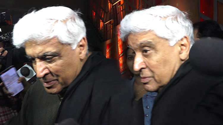 Javed Akhtar Ignores Media After His Controvesial Tweet On CAA