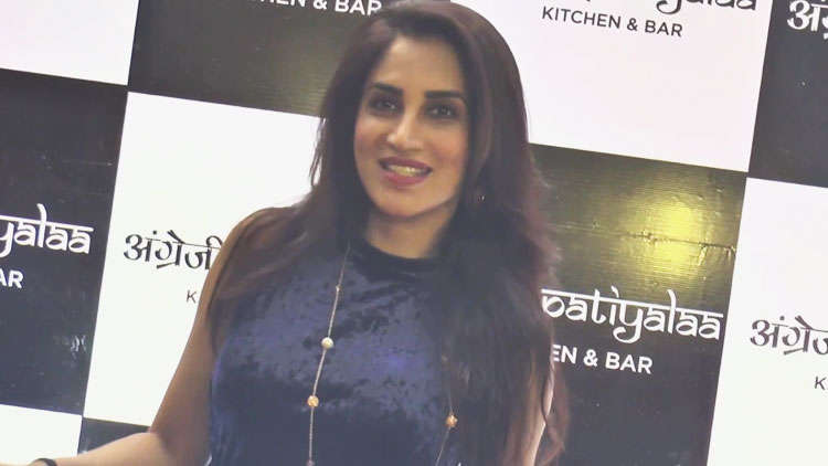 Smita Gondkar Looks Graceful At The Launch Of A Food Outlet