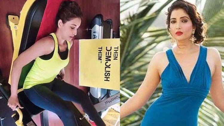 Workout Session With Marathi Bigg Boss Fame Actress Rupali Bhosale