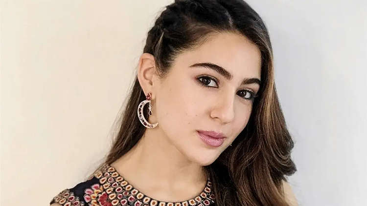 Atrangi Re: Sara Ali Khan’s First Look From The Movie LEAKED; Check Out