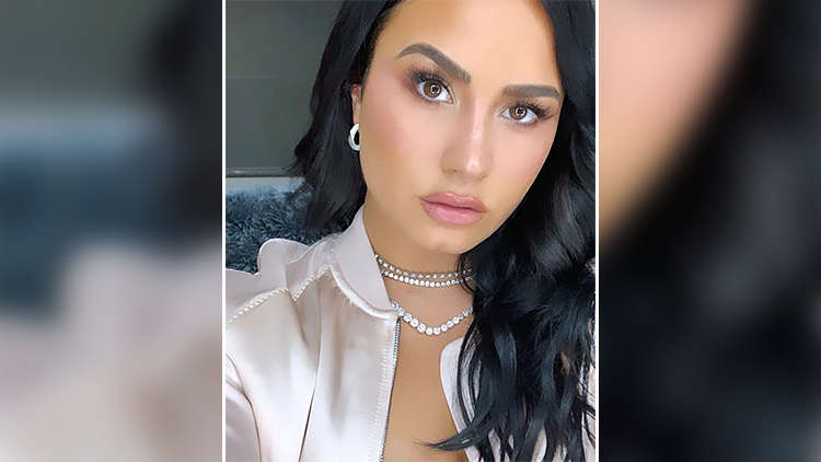 Demi Lovato FaceTime Her These Star-Studded Friends