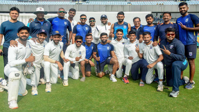 Maharashtra Ranji Cricketers Raise Rs. 1.5 Lakh For The Needy Amidst ...