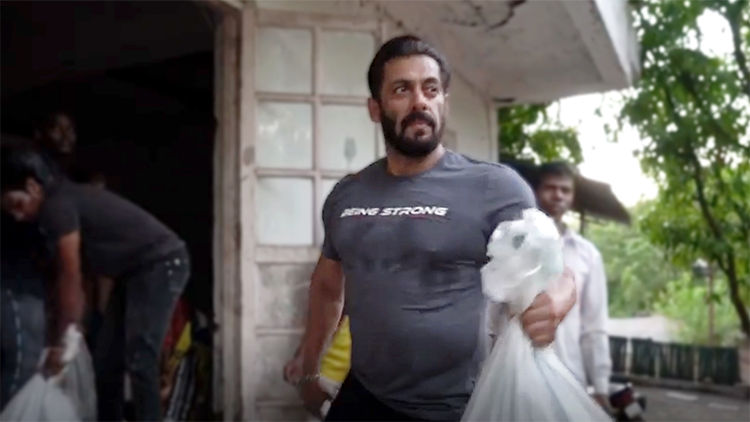 Salman Khan Distributes Ration To Needy People Amid Covid-19 Lockdown