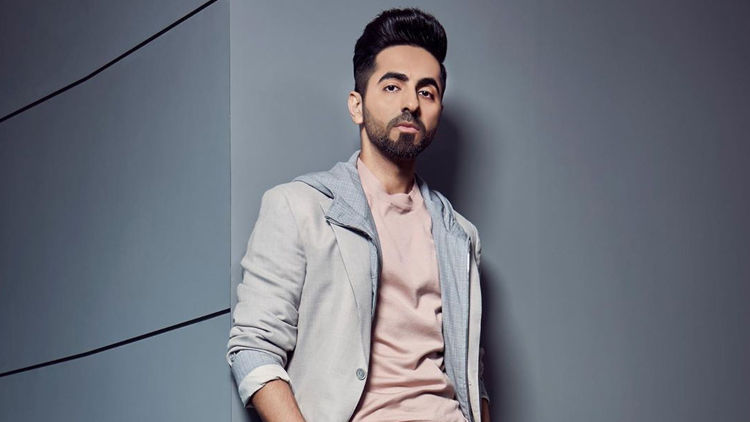 Ayushmann Khurana’s Special Surprise For All The Mothers Out There!