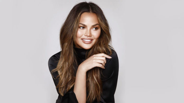 Chrissy Teigen Announces A Break From Social Media? Find Out