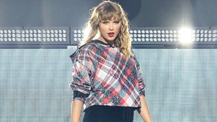 Here’s A Good News For Taylor Swift’s Fans: Folklore Tops Billboard 200 Charts; Scoring The Highest Numbers Of 2020