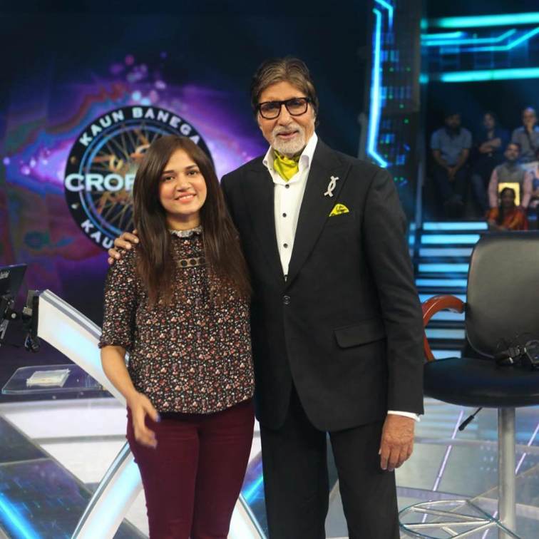 Amitabh Bachchan’s KBC Stylist Priya Patil Talks About Actors Clothing Preferences