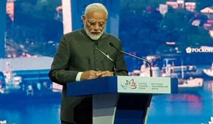 PM Modi speaks at EEF: India extends $1 billion line of credit to Russia's Far East