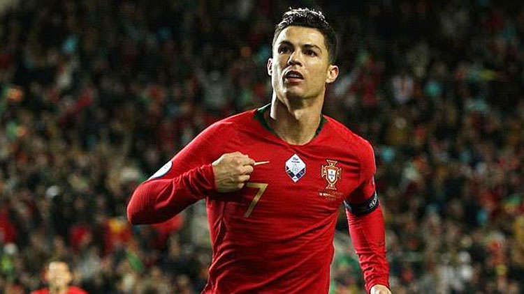 Cristiano Ronaldo sends a message to Sarri with his performance at EURO Qualifiers