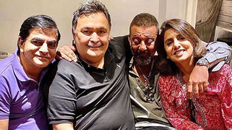 Fans are worried about Sanjay Dutt's health after his latest pic with Rishi and Neetu Kapoor