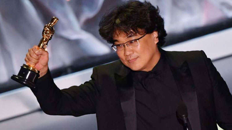 Bong Joon Ho Wins Best Director at the Oscars 2020