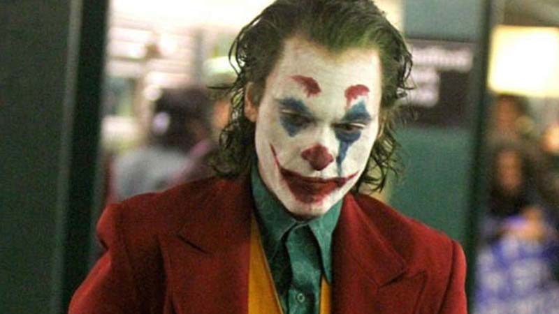 Joaquin Phoenix Honors Heath Ledger In 2020 SAG Best Actor Award Speech For Joker
