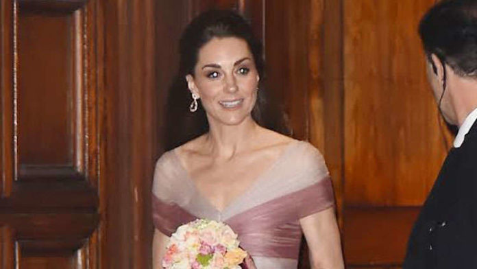 Kate Middleton Apologizes For Not Looking Like Cinderella