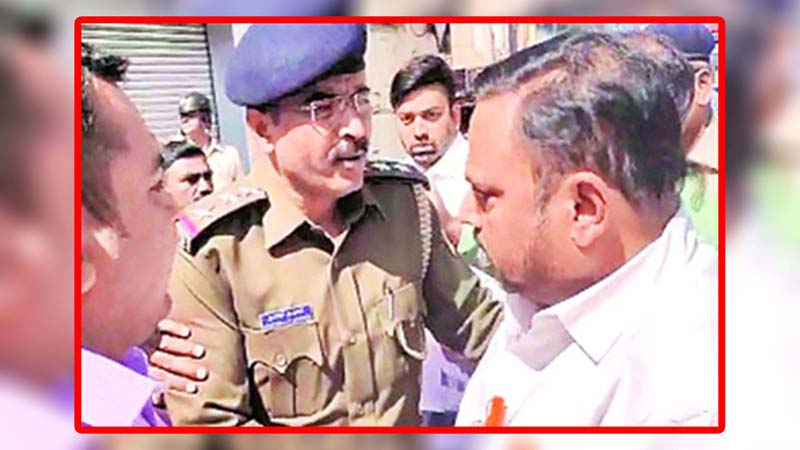 Maharashtra Minister gets detained in K'taka, escorted back till state border