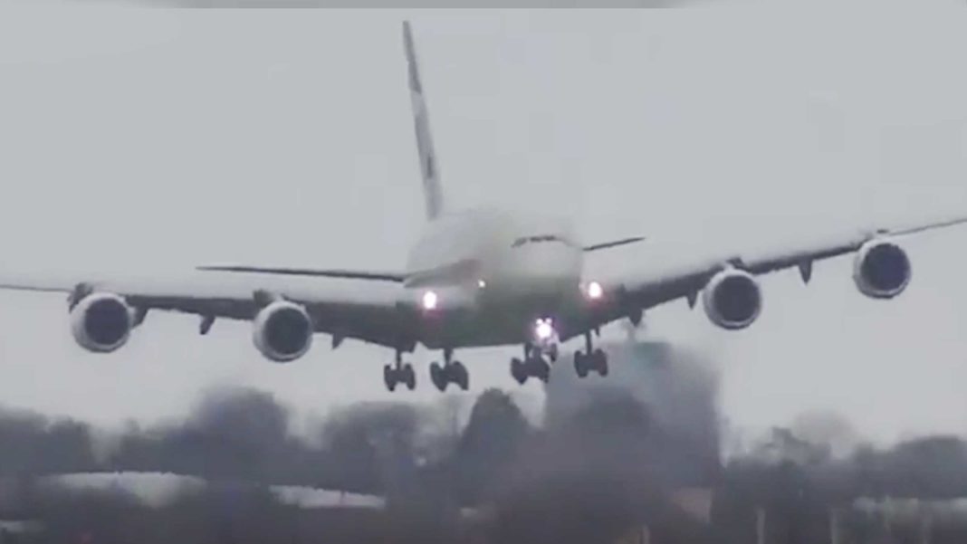 Pilots land passenger plane weighing 5,73,794 kg sideways in London