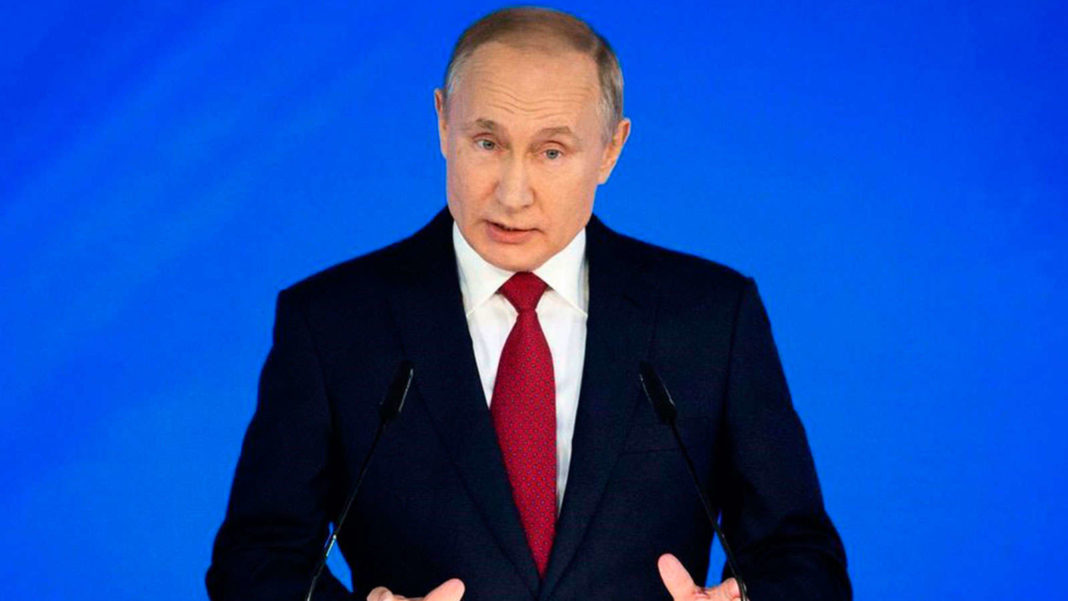 Putin sends proposed constitutional changes to parliament