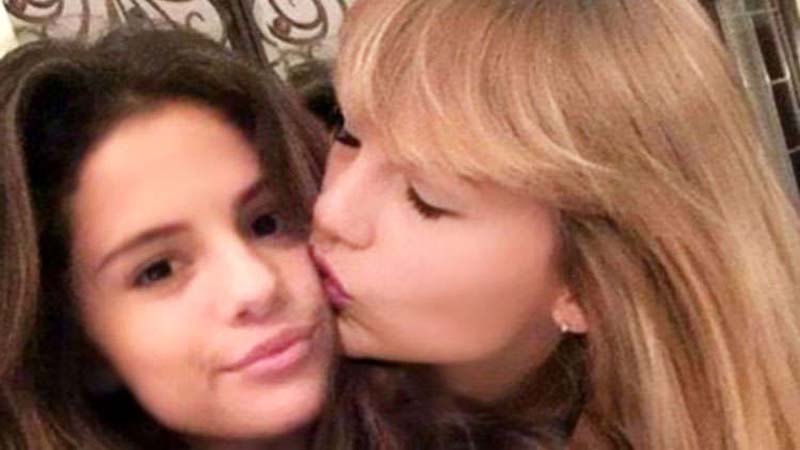 Selena Gomez’ BFF Taylor Swift & Mom Andrea Breakdown On Hearing Her Single!