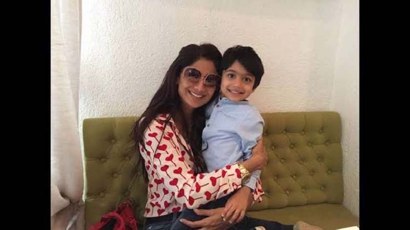 Shilpa Shetty With Son Viaans Goofy And Super Cute Pictures