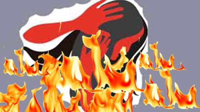 UP gangrape survivor set on fire by accused out on bail on her way to hearing
