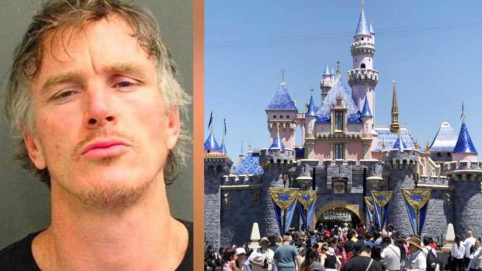 US: Florida Manarrested trying to quarantine on private Disney island