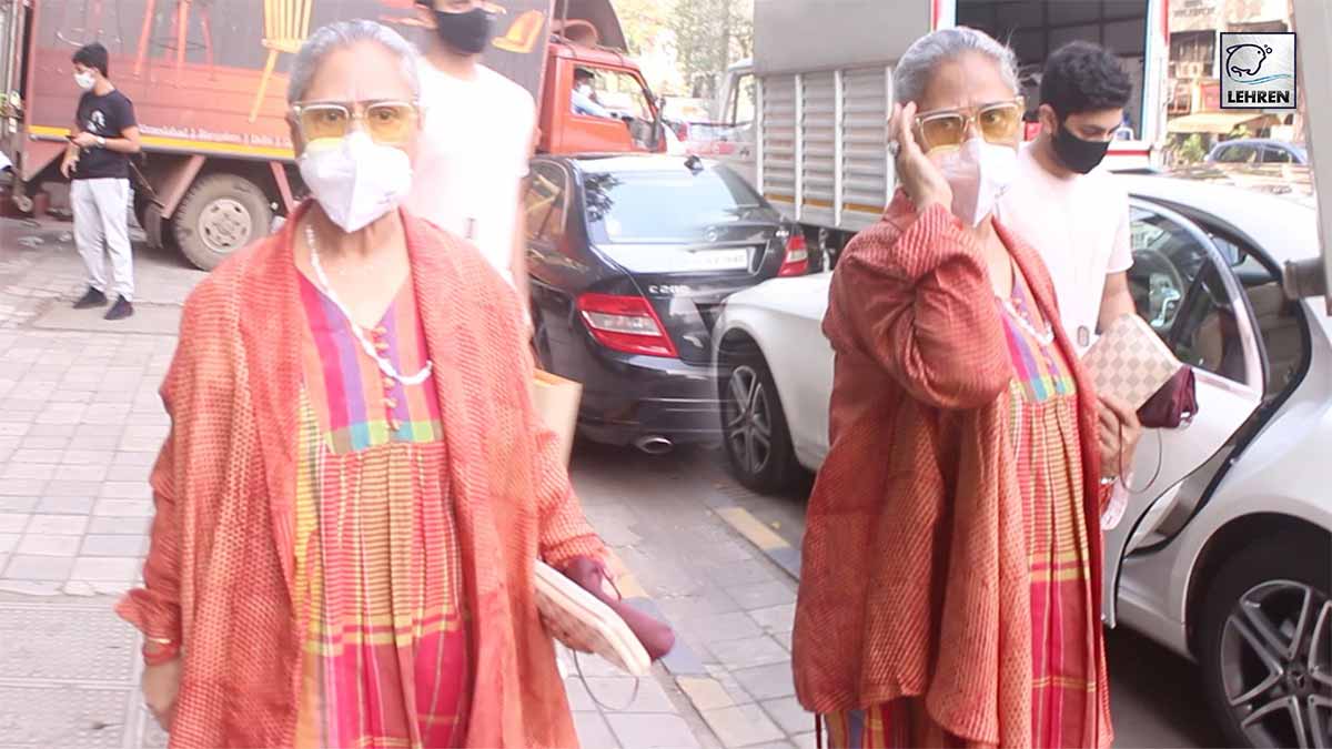 Jaya Bachchan Shouts At Media For Clicking Her Pictures