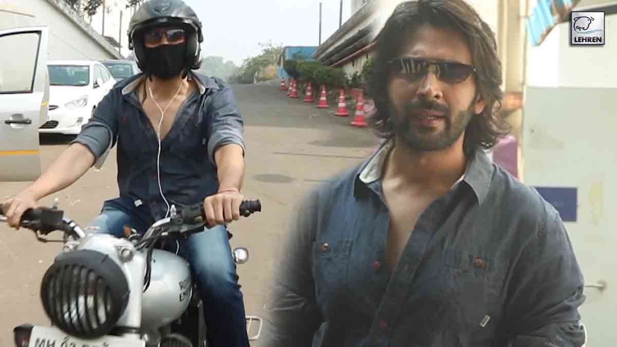 Kartik Aaryan Oozes Hotness As He Gets Papped Riding His Bike To Filmcity