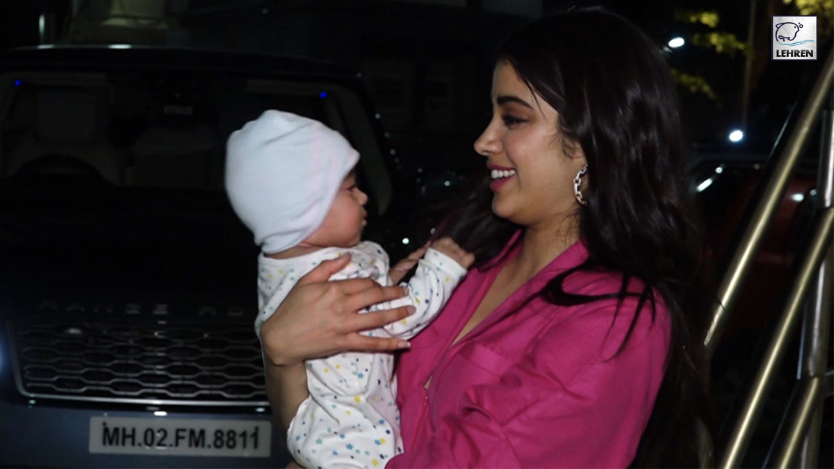 Janhvi Kapoor Plays With A Baby During Roohi Promotions