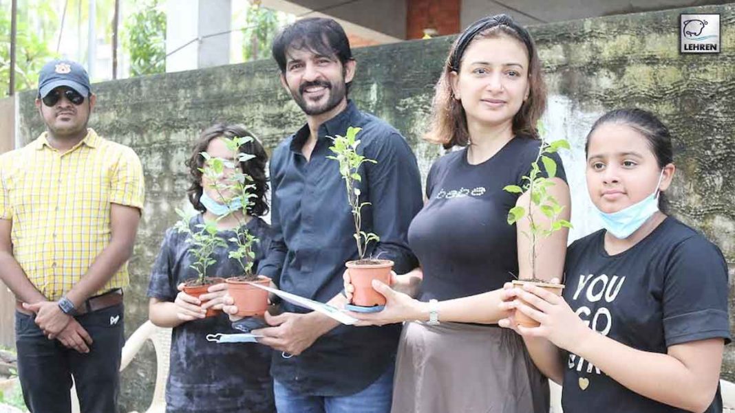 Hiten Tejwani, Gauri Pradhan With Kids Join Vishvas Mote In BMC's Be A Tree Parent MEGA Vriksha Campaign!
