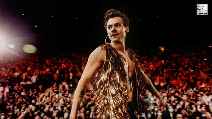 Harry Styles Stops NYC Show After Fan Throws Nugget At Him