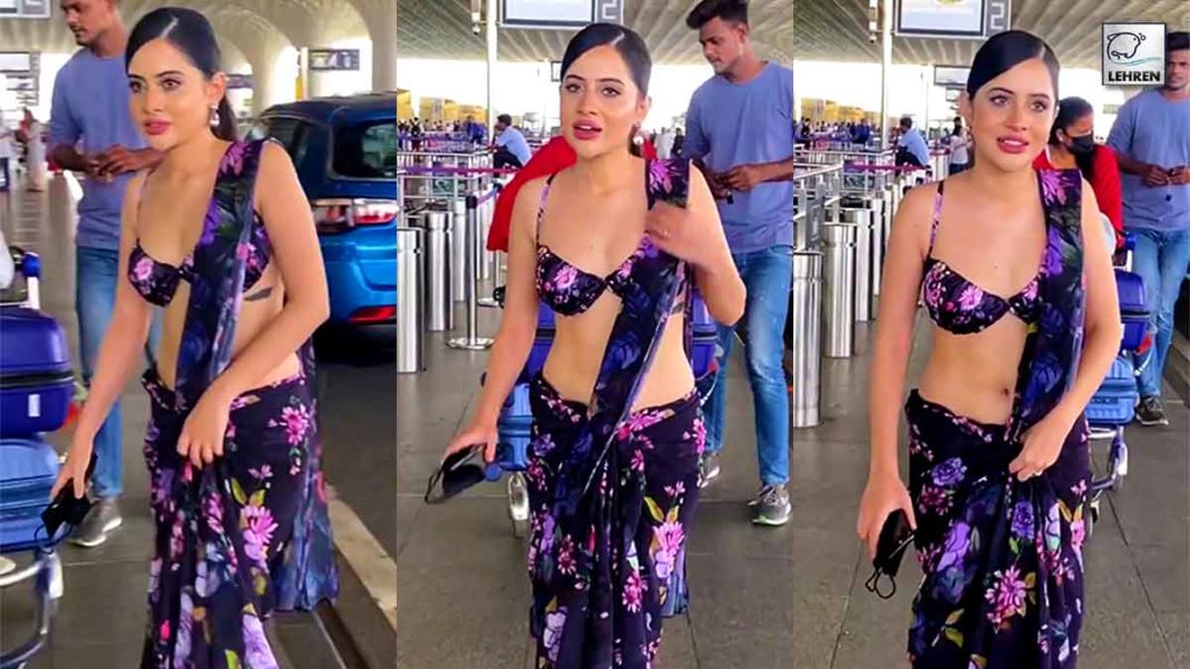Urfi Javed Spotted In Saree At Airport (1)
