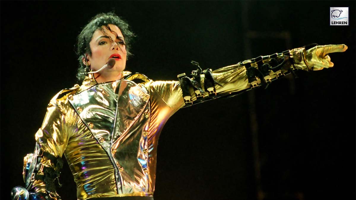 2 Reasons Why Did Michael Jackson Wear One Glove, Shocking