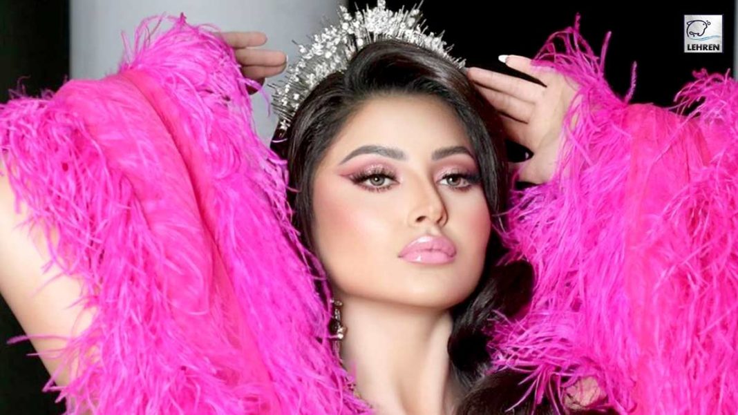 10 Pictures Of Urvashi Rautela That Prove Her A Social Media Queen