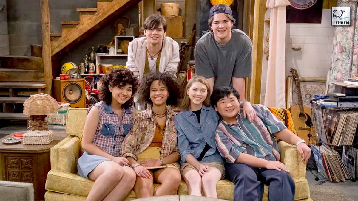 Netflix Renewed Ashton Kutcher's That '90s Show For Season 2