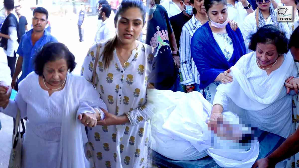 mother breaks down at aditya singh rajputs funeral