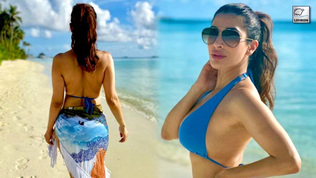 sophie choudry hot pics from maldives