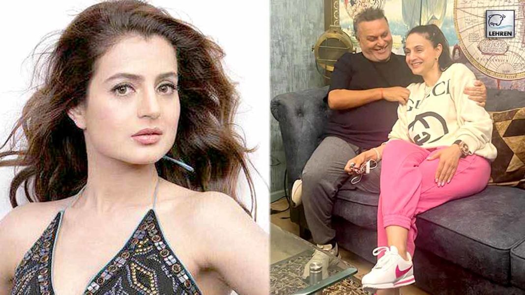 ameesha patel shared a happy photo with gadar 2 director