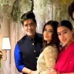 Ganesh Chaturthi 2023: Sara Ali Khan visits Kartik Aaryan's house