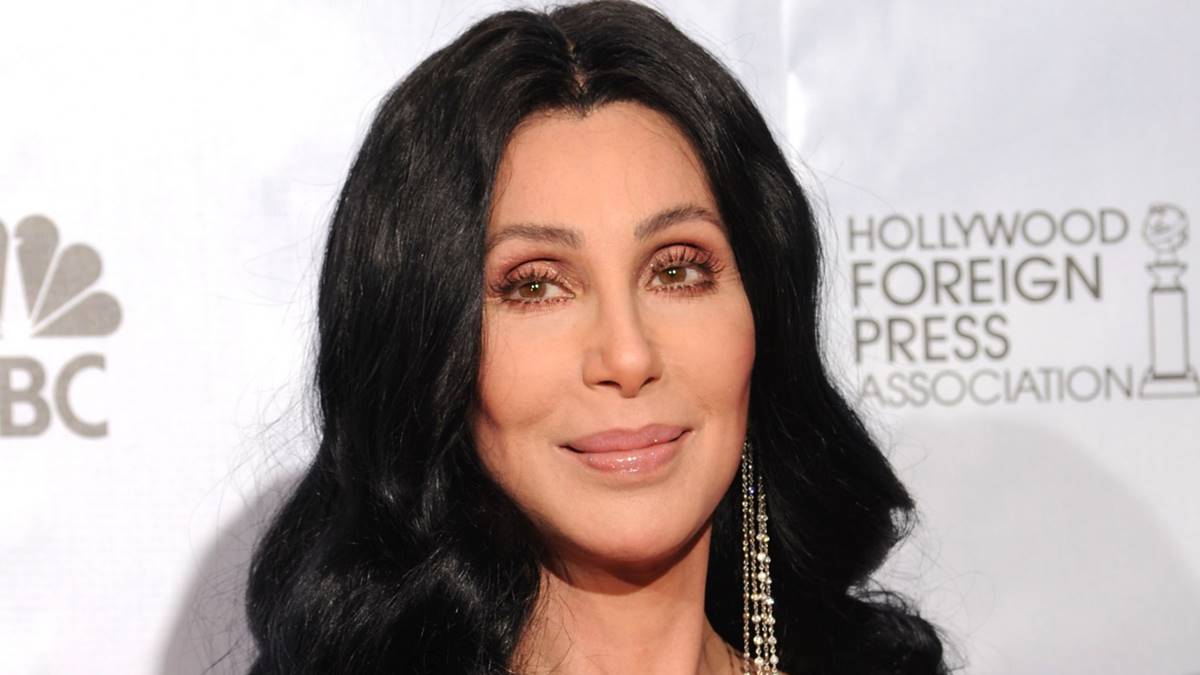 Cher Expresses Concern Over Britney Spears