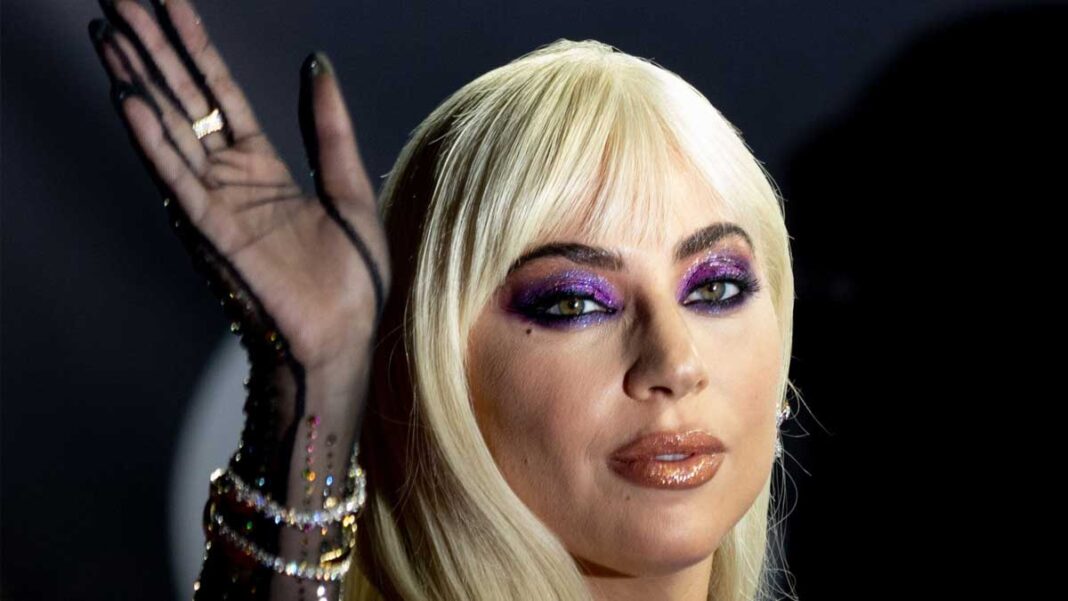 Lady Gaga Surprises U2 Las Vegas Crowd With Shallow Duet