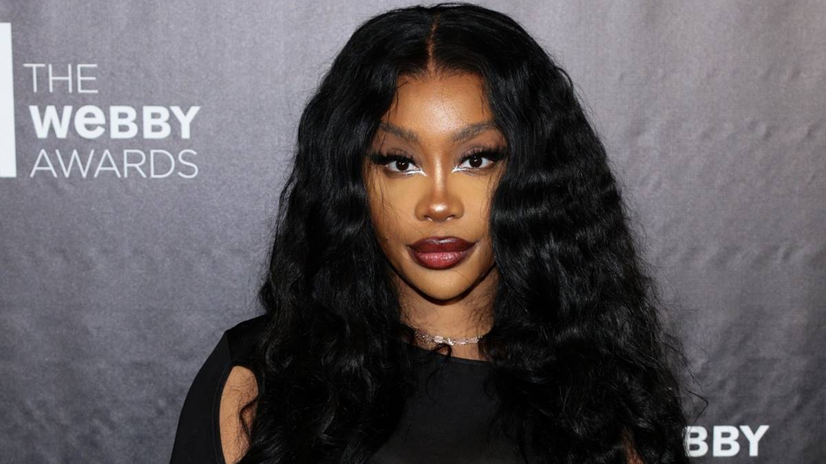 SZA Initially Thought Drake Was Sabotaging Her